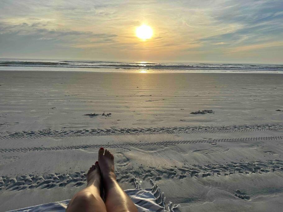 Beautiful Oceanfront Two Bedroom Condo Daytona Beach Exteriér fotografie